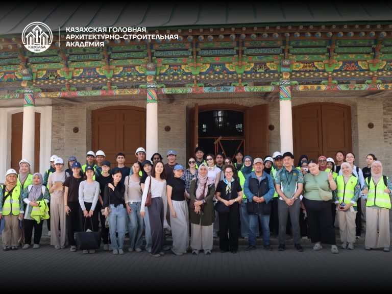 Студенты и преподаватели KazGASA и IIUM (Малайзии) провели исследование Жаркентской мечети